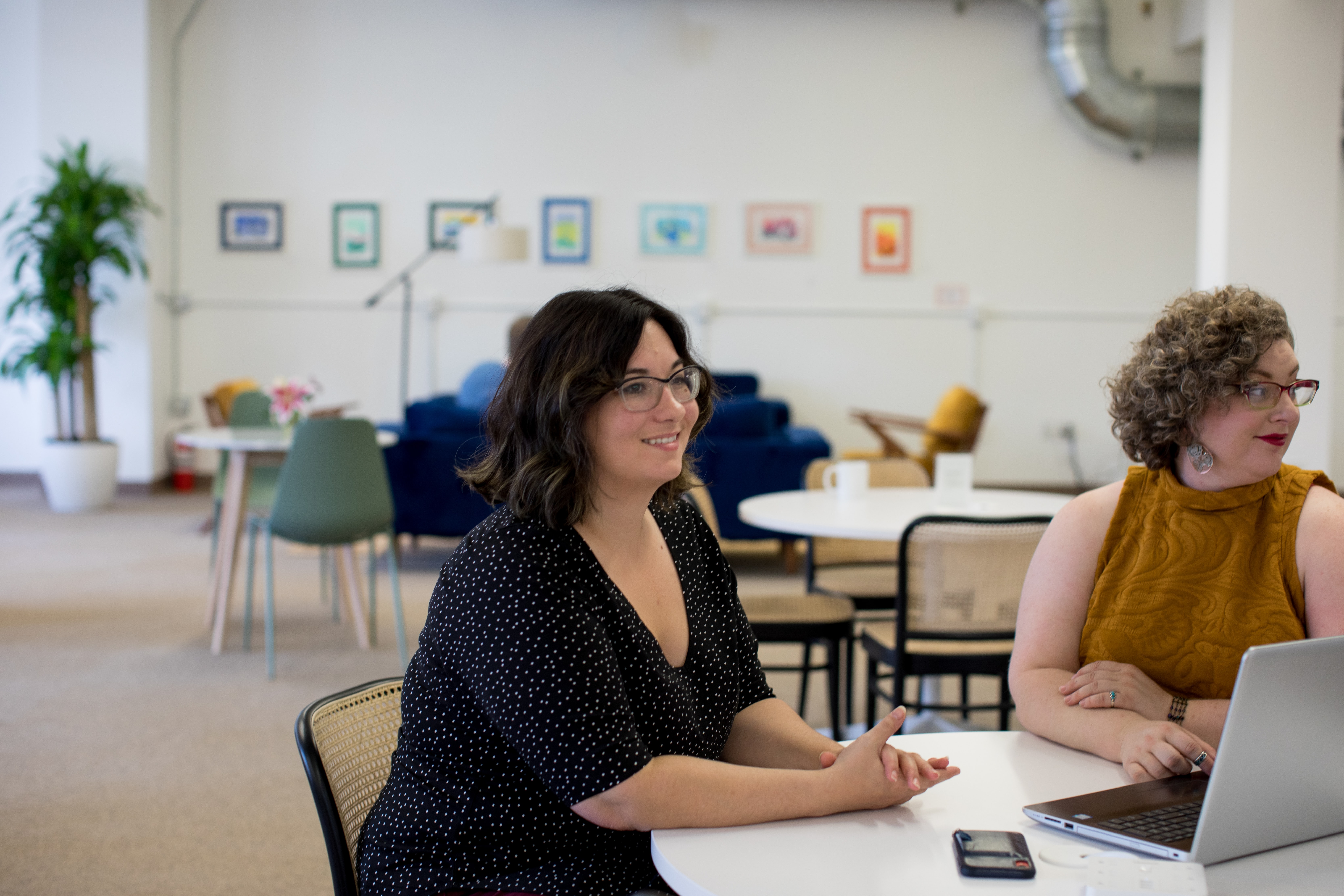 Allgo An App For Plus Size People 6Xx4oqmjcsw Unsplash