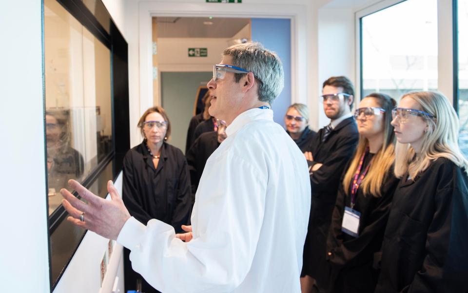 CEC&OXLEP(Oxfordbiomedica)Mediasizefile 027